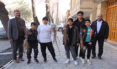 توزیع نهال بین نمازگزاران جمعه در سطح استان + گزارش تصویری