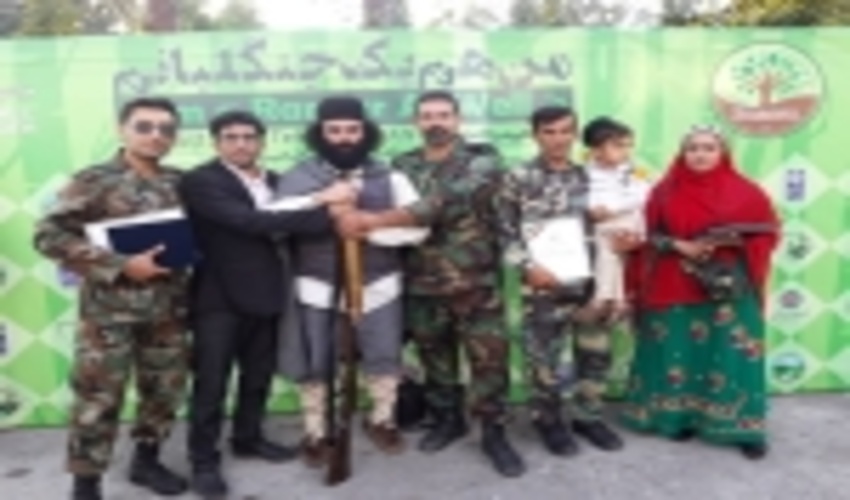 کسب 3 رتبه برتر در سومین جشنواره ملی روز جنگلبان توسط اداره کل منابع طبیعی چهارمحال و بختیاری