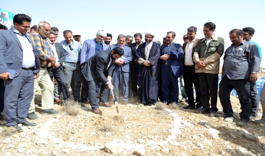 گزارش تصویری کلنگ زنی فاز اول پارک آبخیز جهان بین