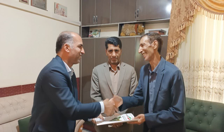 غرس 4 هزار و 500 اصله نهال در شهرستان بن